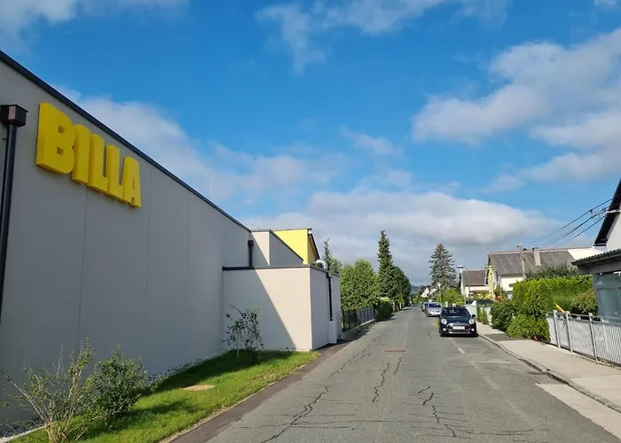 Lindwurm 度假居 *